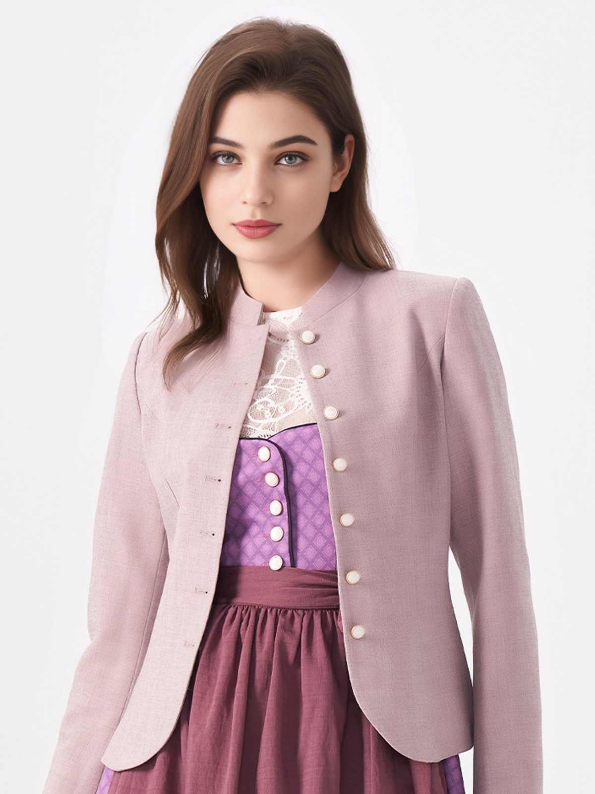 Modernes Dirndl mit femininem Ausschnitt