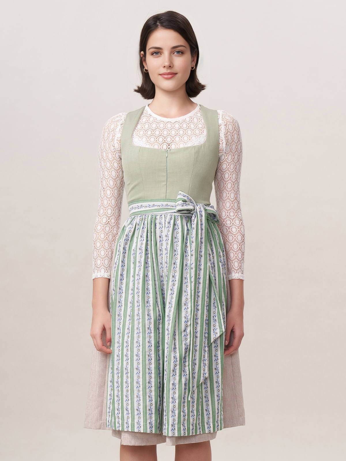 Dirndl in Schwarz-Rot