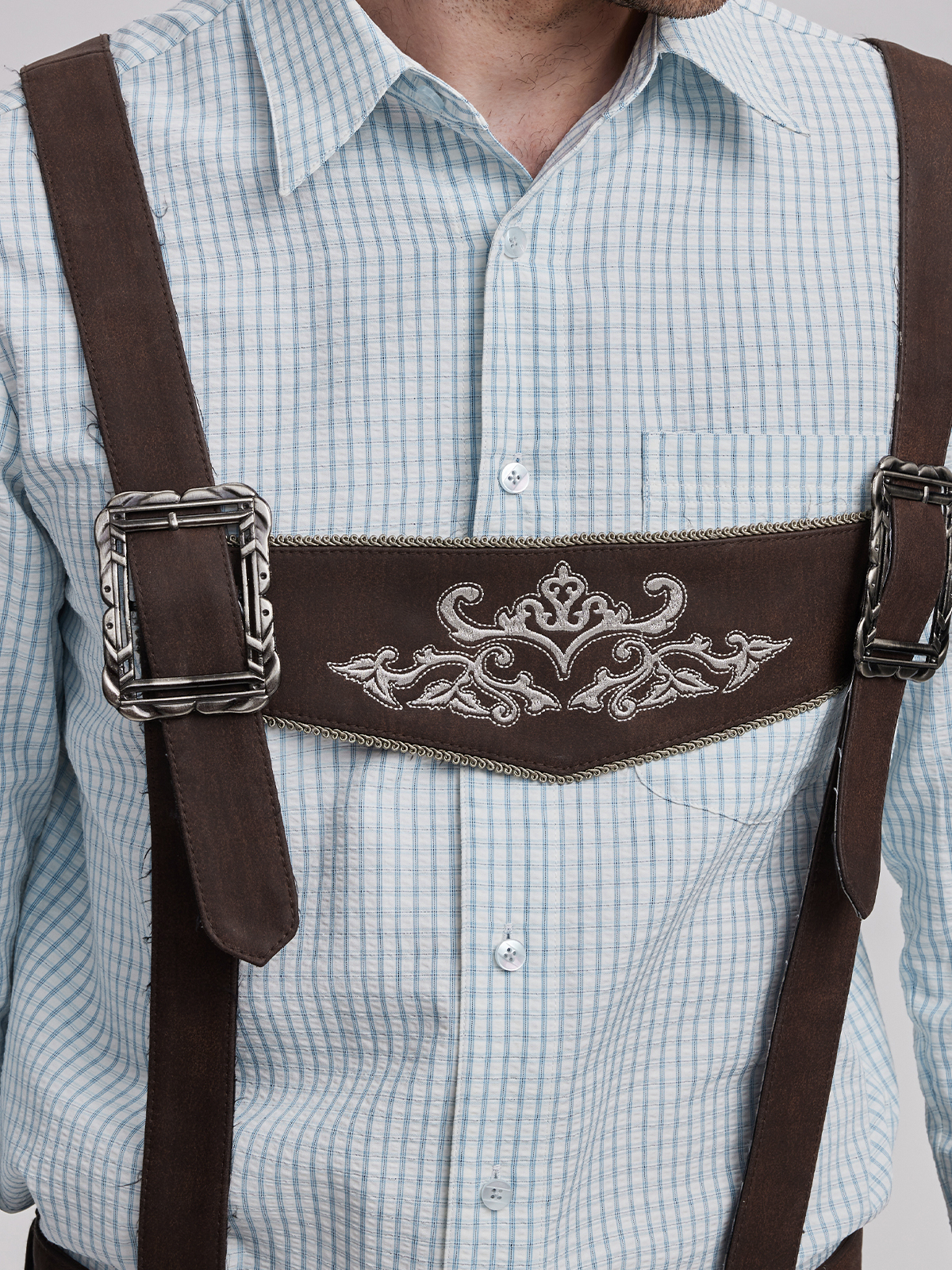 Traditionelle Lederhosen mit modernem Twist