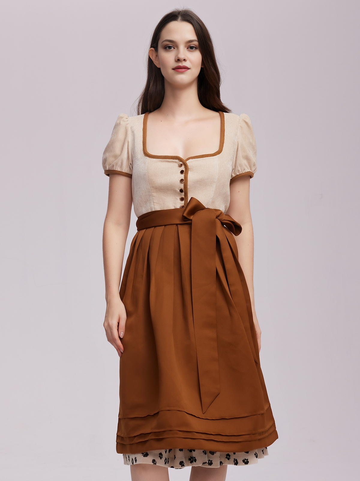 Dirndl in Braun – zeitlos elegant